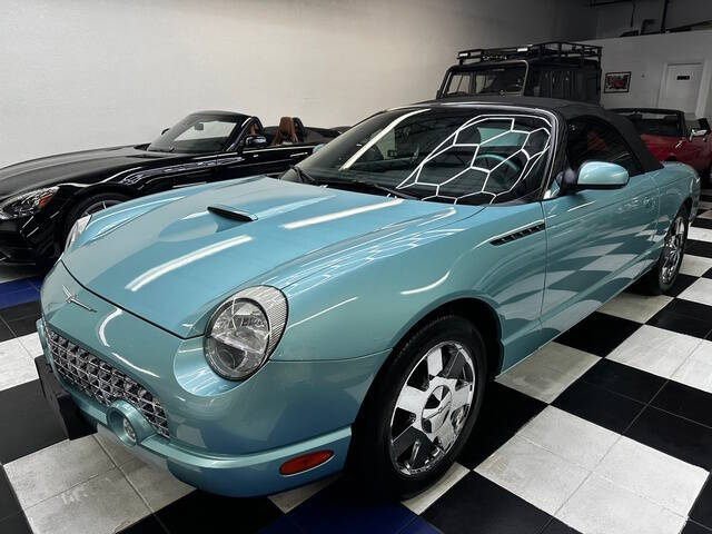 2002 Ford Thunderbird Deluxe