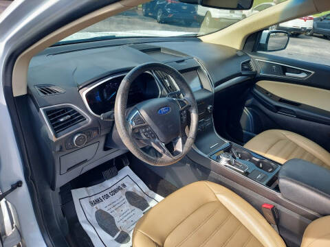 2020 Ford Edge SEL