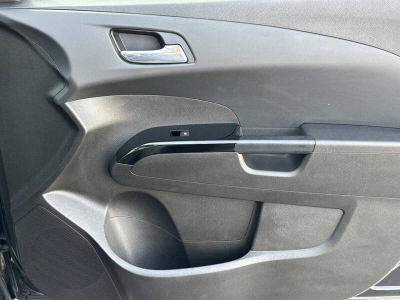 2015 Chevrolet Sonic RS Manual