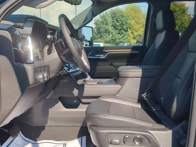 2025 GMC Sierra 2500HD