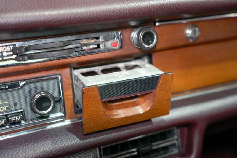 1972 Mercedes-Benz 280-Class