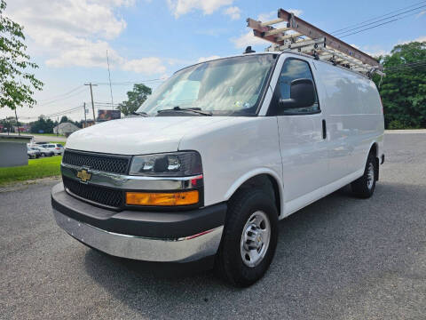 2022 Chevrolet Express 2500