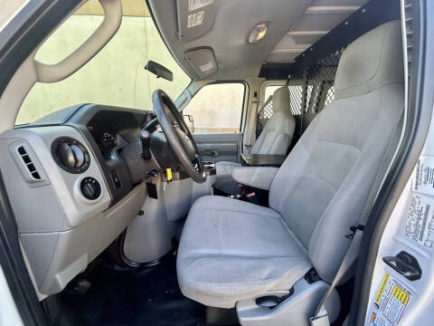 2014 Ford E-Series E-150