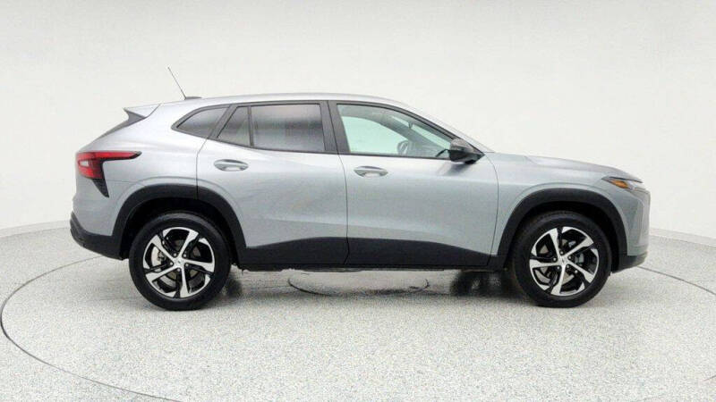 2025 Chevrolet Trax RS