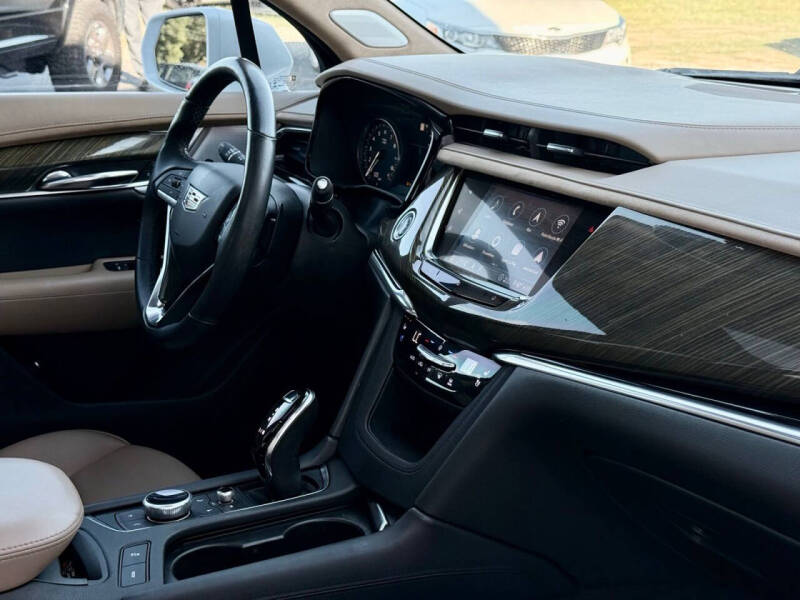 2020 Cadillac XT6 Premium Luxury