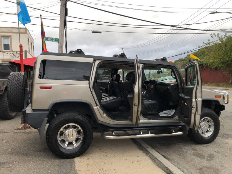 2005 HUMMER H2 Lux Series