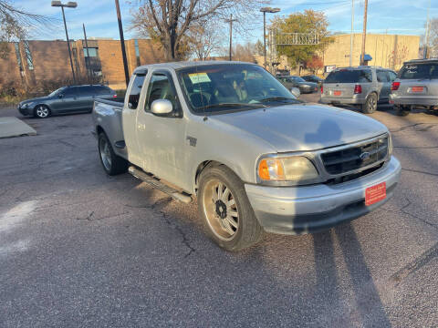 1999 Ford F-150 Lariat