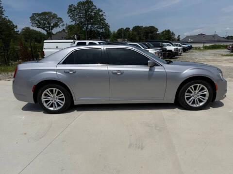 2017 Chrysler 300 Limited