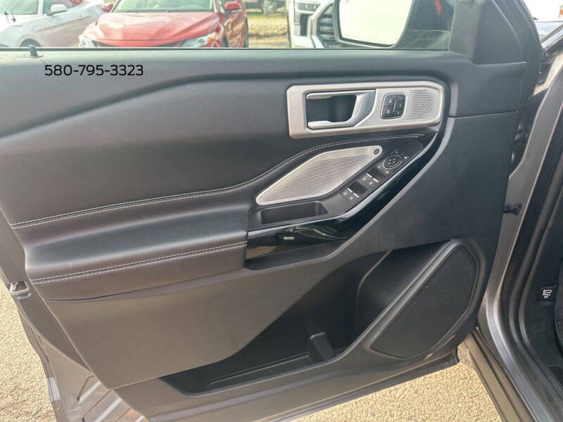 2022 Ford Explorer ST