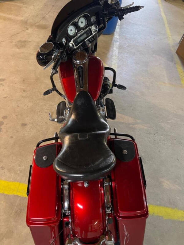2012 Harley-Davidson Flhx103