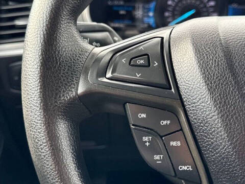 2022 Ford Edge SE