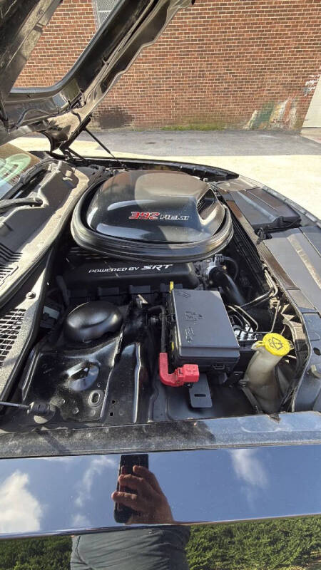 2016 Dodge Challenger 392 HEMI Scat Pack Shaker