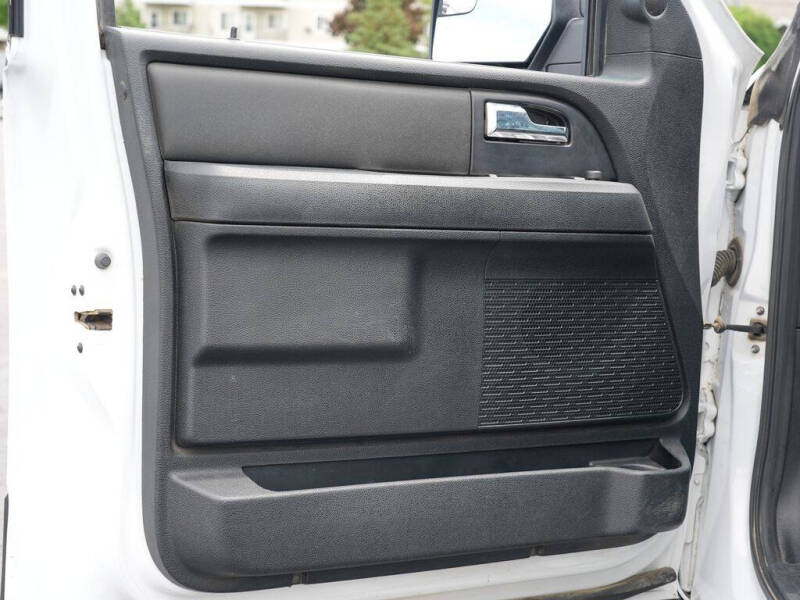 2017 Ford Expedition XL Fleet
