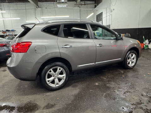 2011 Nissan Rogue SV