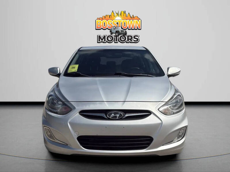 2013 Hyundai Accent SE