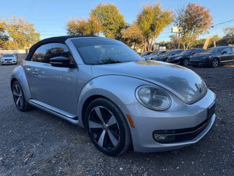 2013 Volkswagen Beetle Convertible Turbo