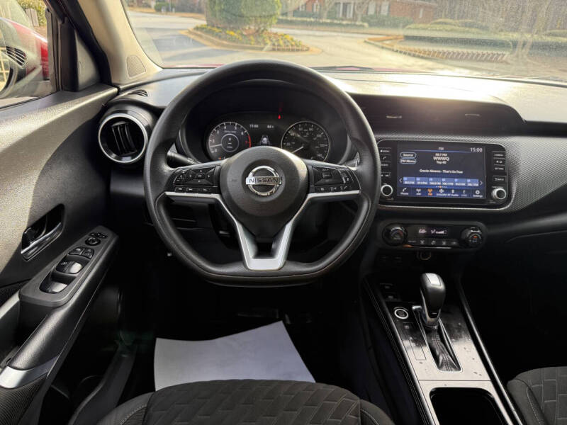 2021 Nissan Kicks SV