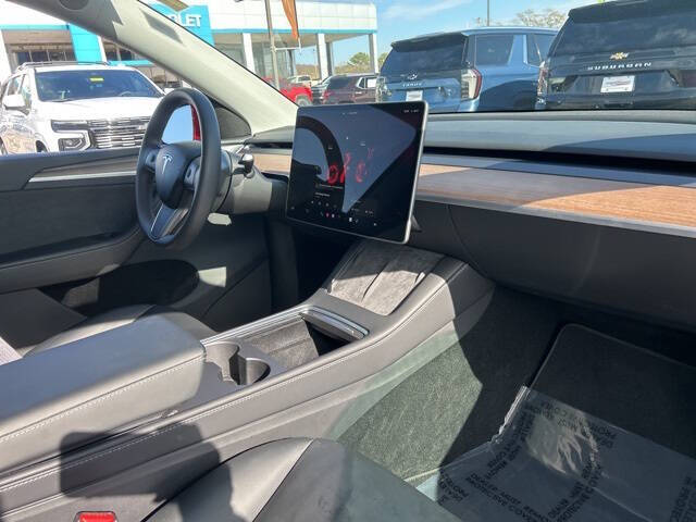 2025 Tesla Model Y Long Range