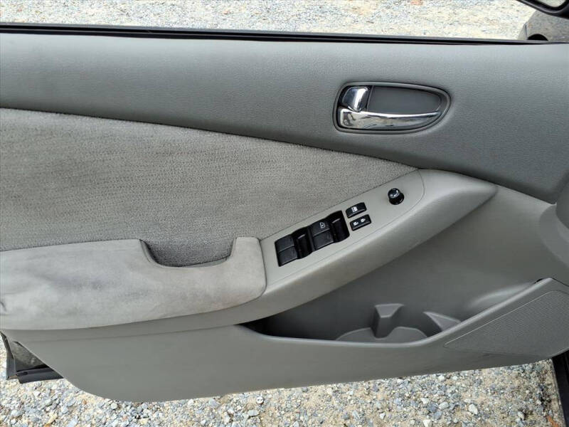 2010 Nissan Altima 2.5 S