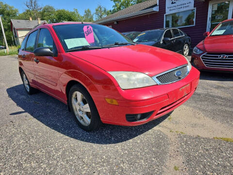 2006 Ford Focus for sale at Hwy 13 Motors in Wisconsin Dells WI