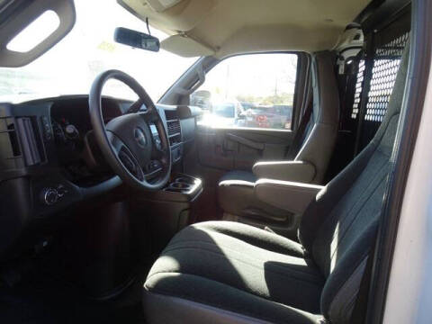 2023 GMC Savana 2500