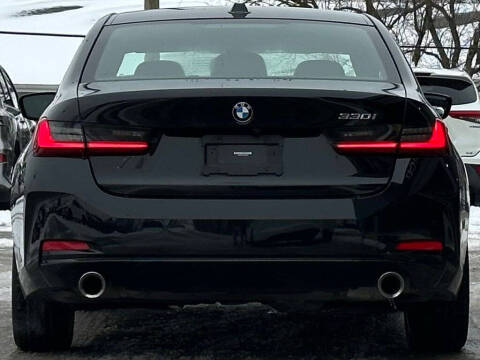 2023 BMW 3 Series 330i