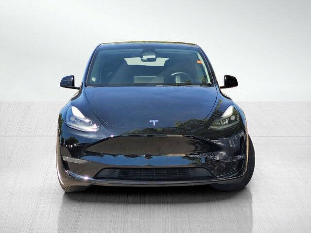 Black 2023 Tesla Model Y Long Range AWD Long Range 4dr Crossover 2