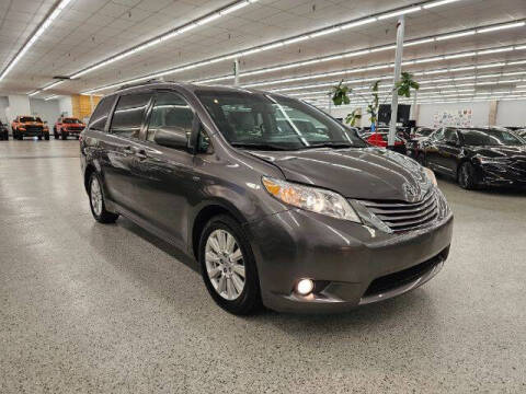 2017 Toyota Sienna XLE 7-Passenger