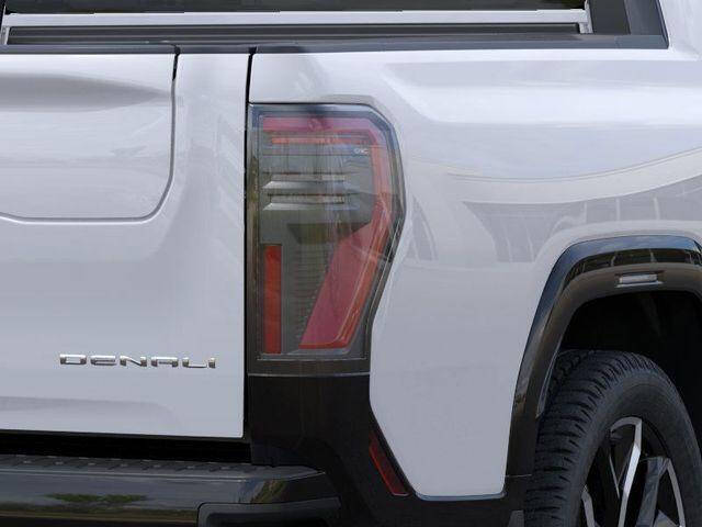 2025 GMC Sierra EV Denali