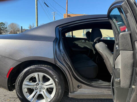 2015 Dodge Charger SE