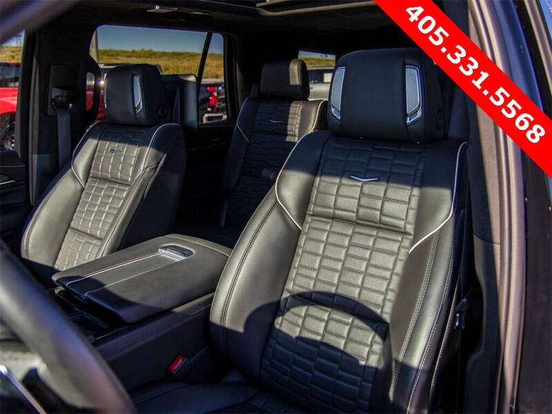 2023 Cadillac Escalade-V