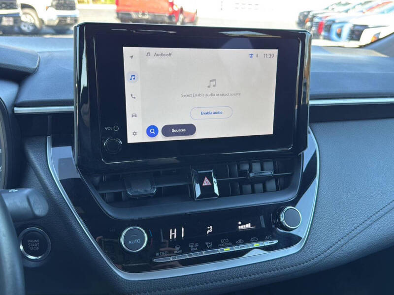 2025 Toyota Corolla SE