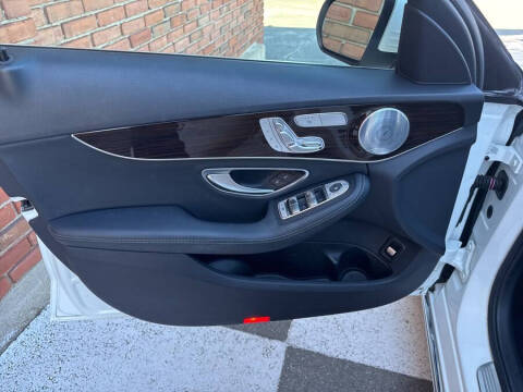2017 Mercedes-Benz C-Class