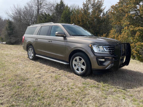 2019 Ford Expedition MAX for sale at CAVENDER MOTORS in Van Alstyne TX