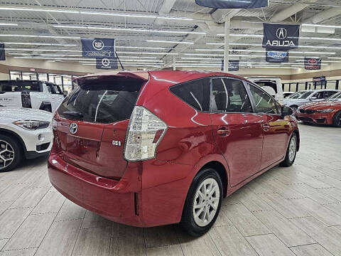 2012 Toyota Prius v Two