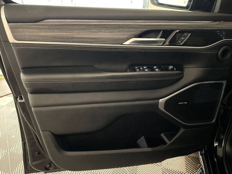 2023 Jeep Wagoneer L Series II