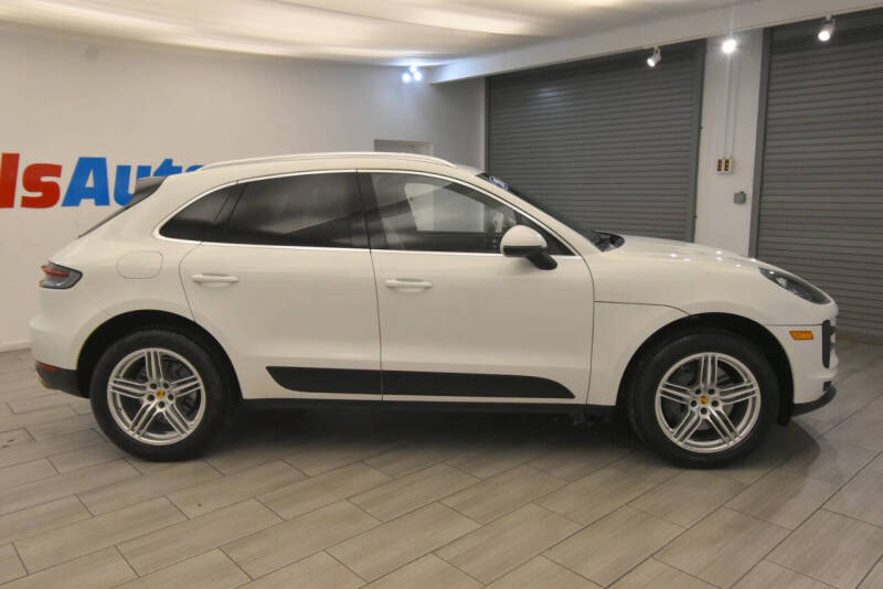 2020 Porsche Macan S