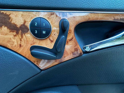 2005 Mercedes-Benz E-Class E 320