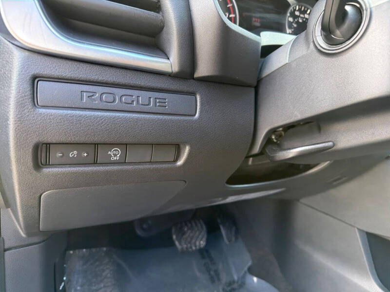 2024 Nissan Rogue S