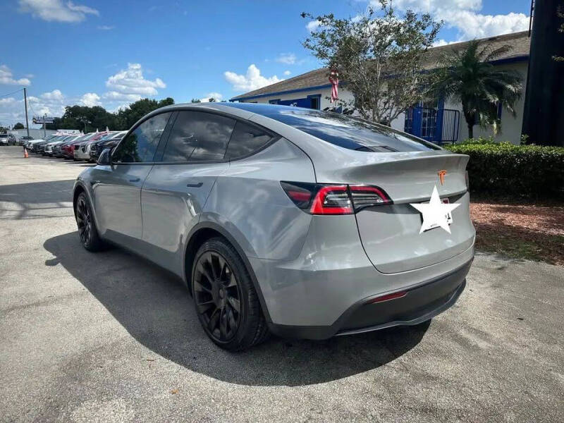 2021 Tesla Model Y Standard Range