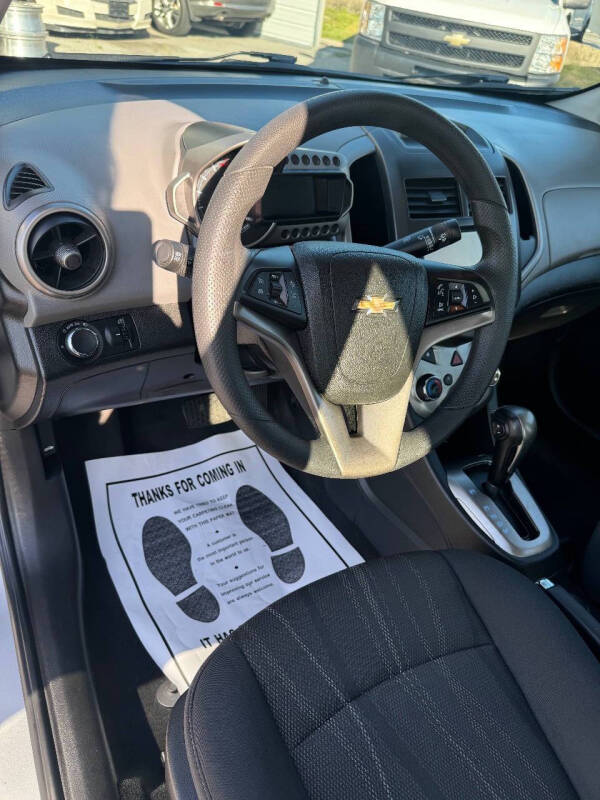 2016 Chevrolet Sonic LT Auto