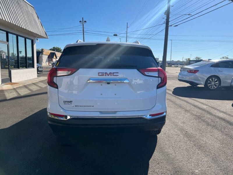 2023 GMC Terrain SLT