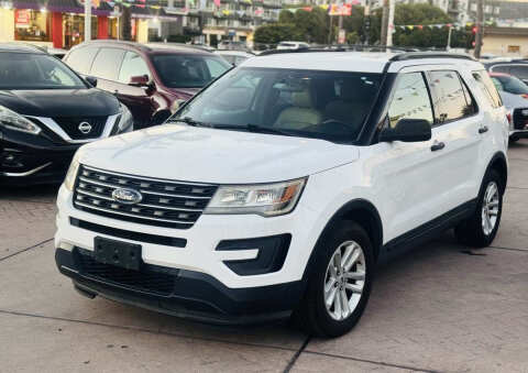 2017 Ford Explorer