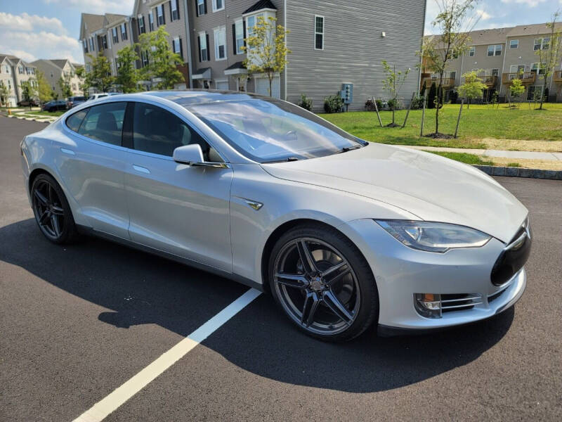 2016 Tesla Model S P90D