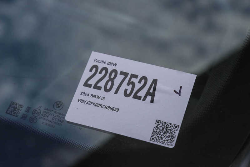 2024 BMW i5 eDrive40