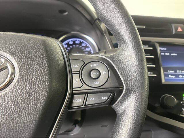 2018 Toyota Camry LE