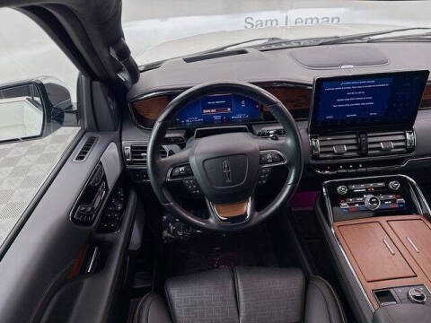 2023 Lincoln Navigator L Black Label
