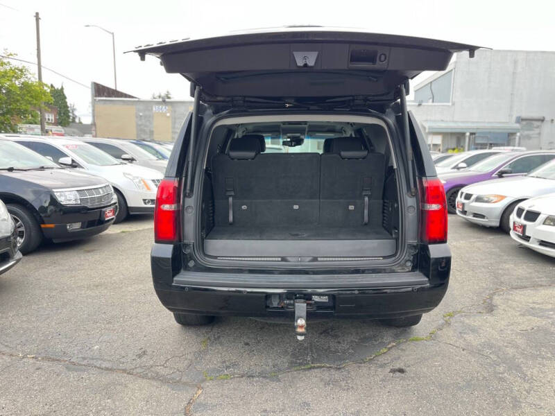 2015 Chevrolet Tahoe LT photo 7