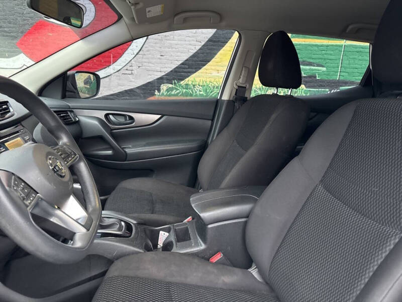 2017 Nissan Rogue Sport S