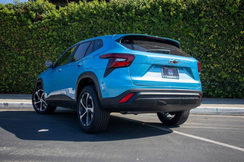 2025 Chevrolet Trax RS